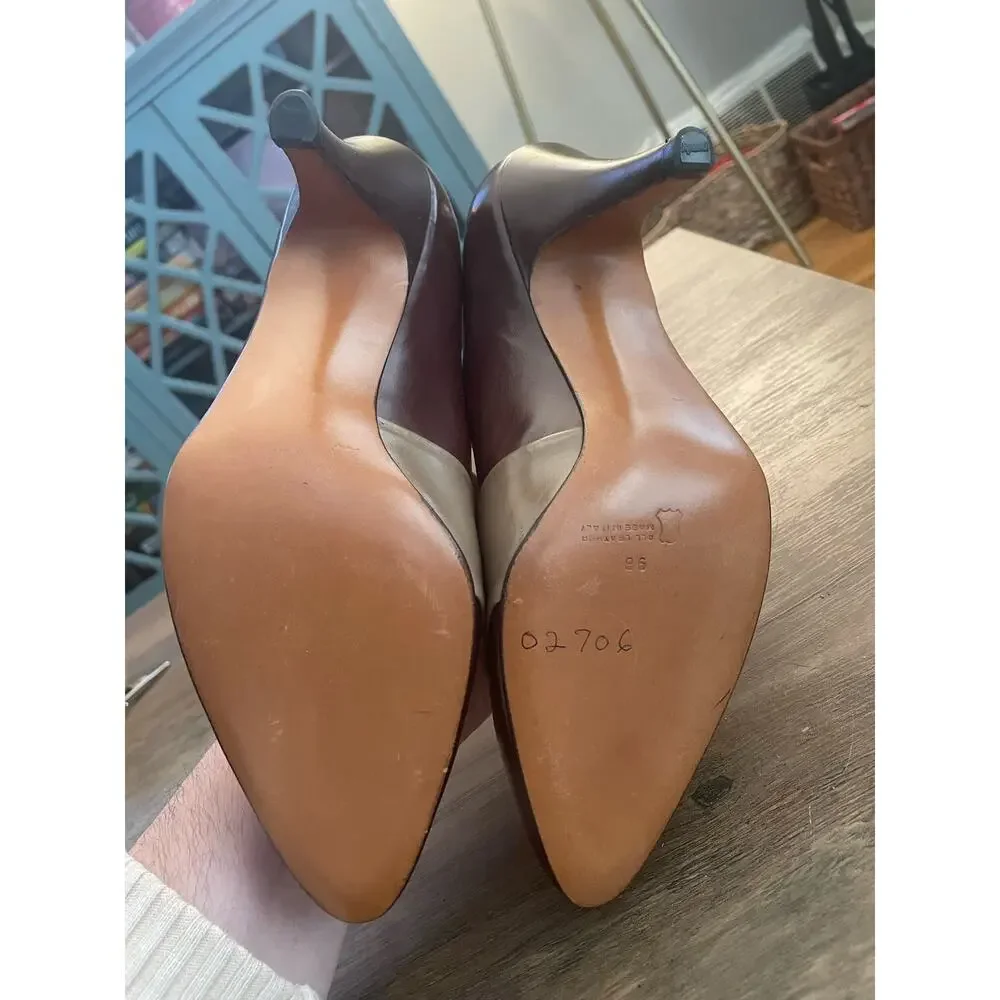 NWOT Vintage Amalfi by Rangoni Hanoi Heels